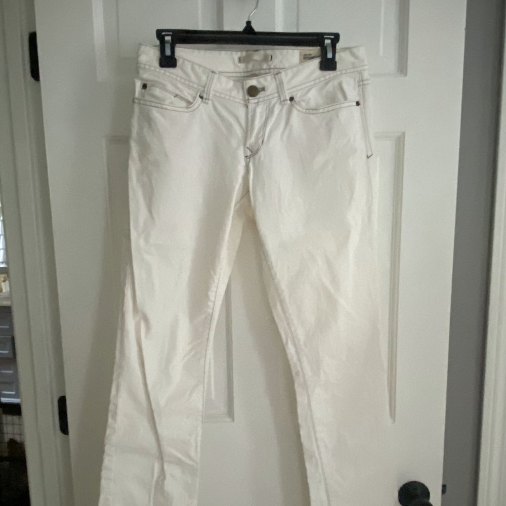 Gap - Straight Leg White Jeans